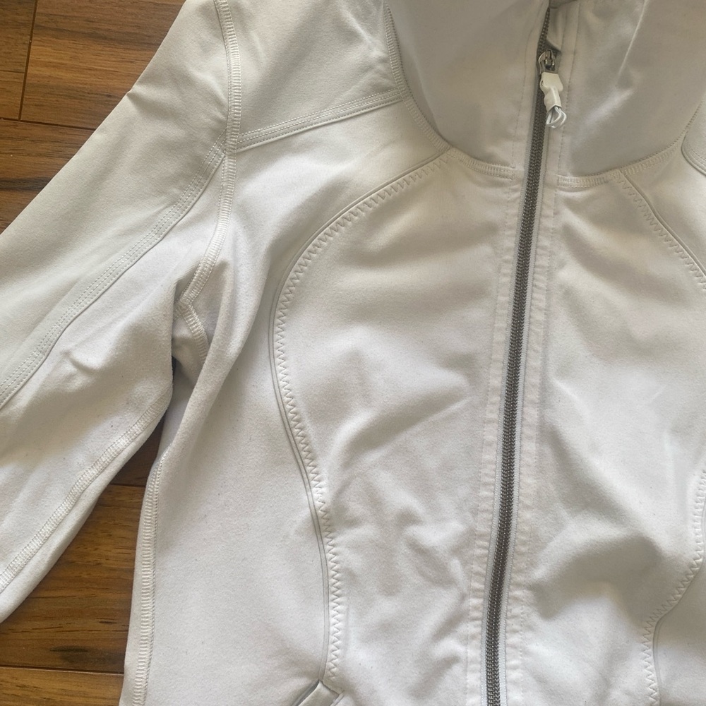 Lululemon White Jacket - Picture 7 of 8